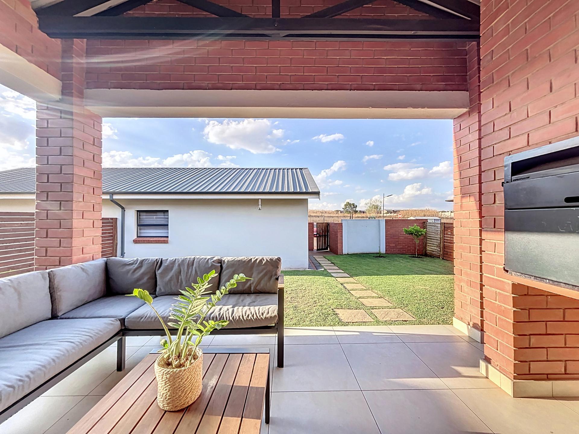  of property in Glen Marais