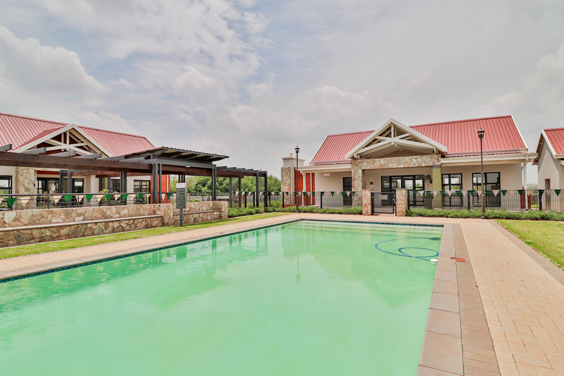 of property in Glen Marais
