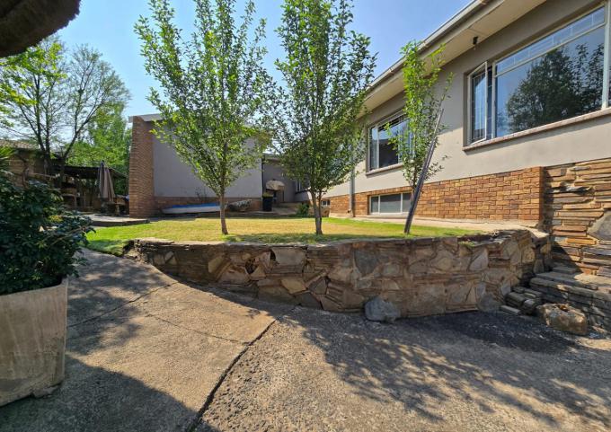 4 Bedroom House for Sale For Sale in Ermelo - MR693814