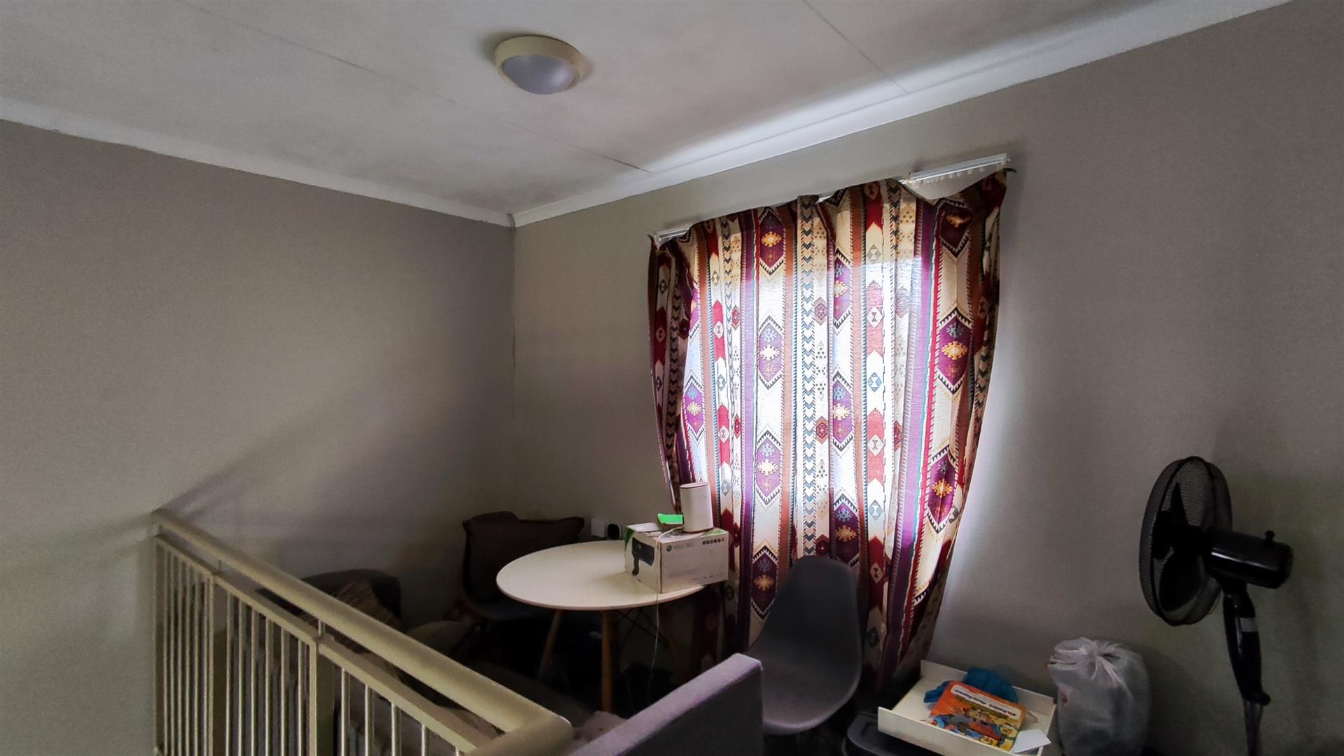 Spaces - 27 square meters of property in Selcourt