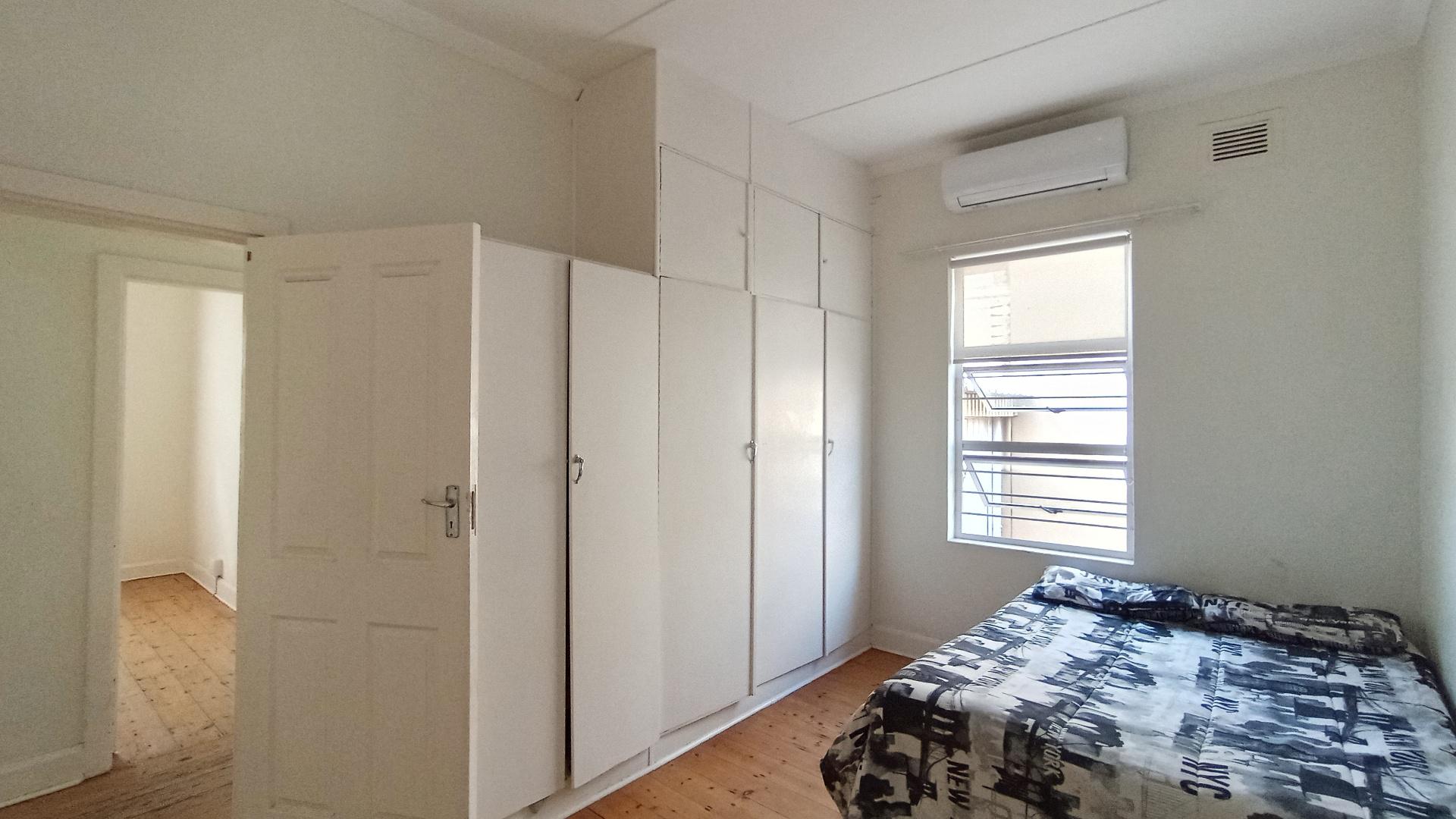 Bed Room 3 - 15 square meters of property in Glenwood - DBN