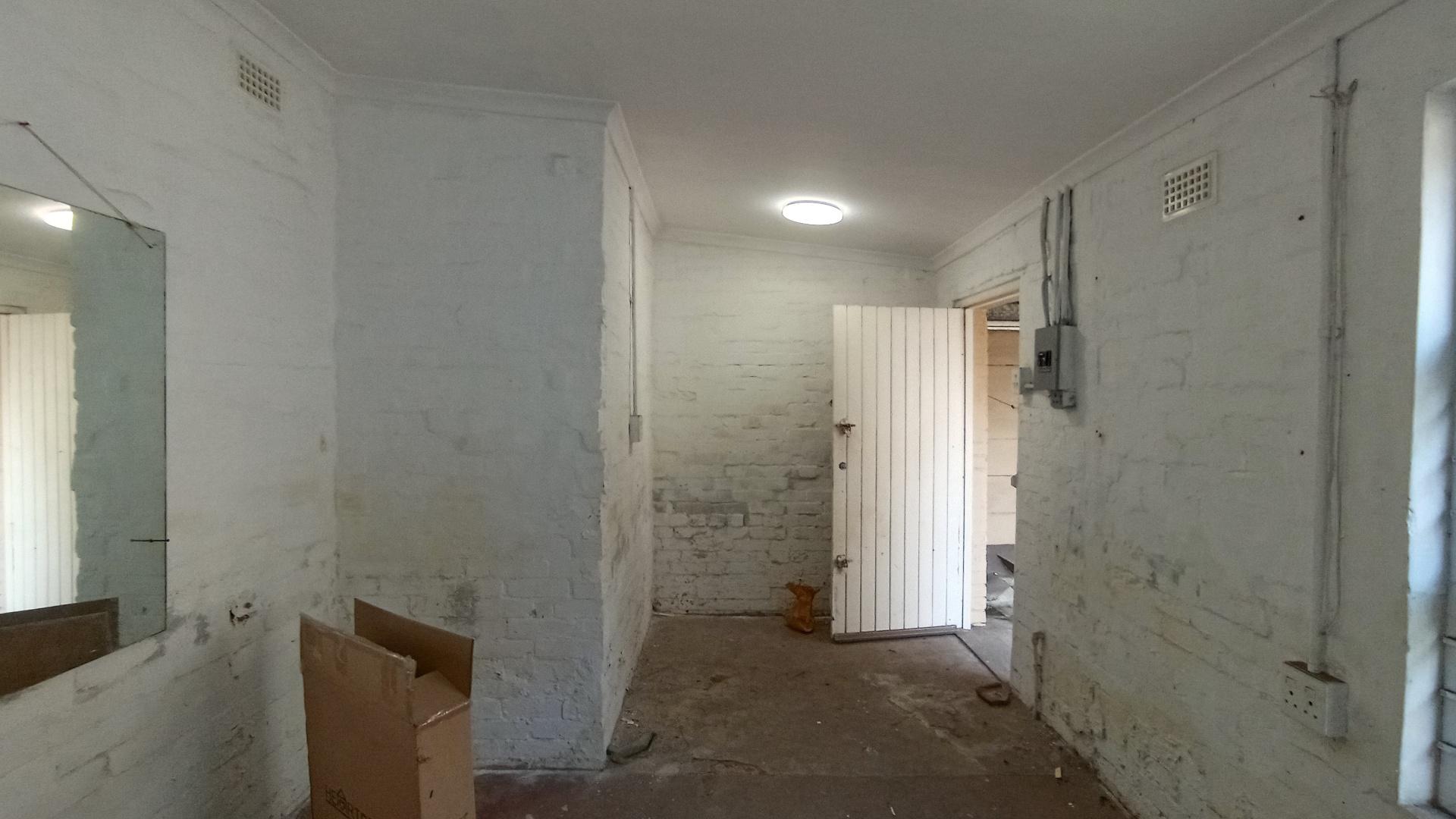 Staff Room - 18 square meters of property in Glenwood - DBN