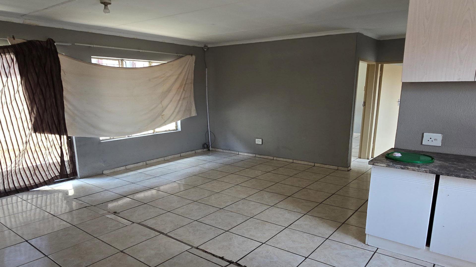 Lounges of property in Duvha Park