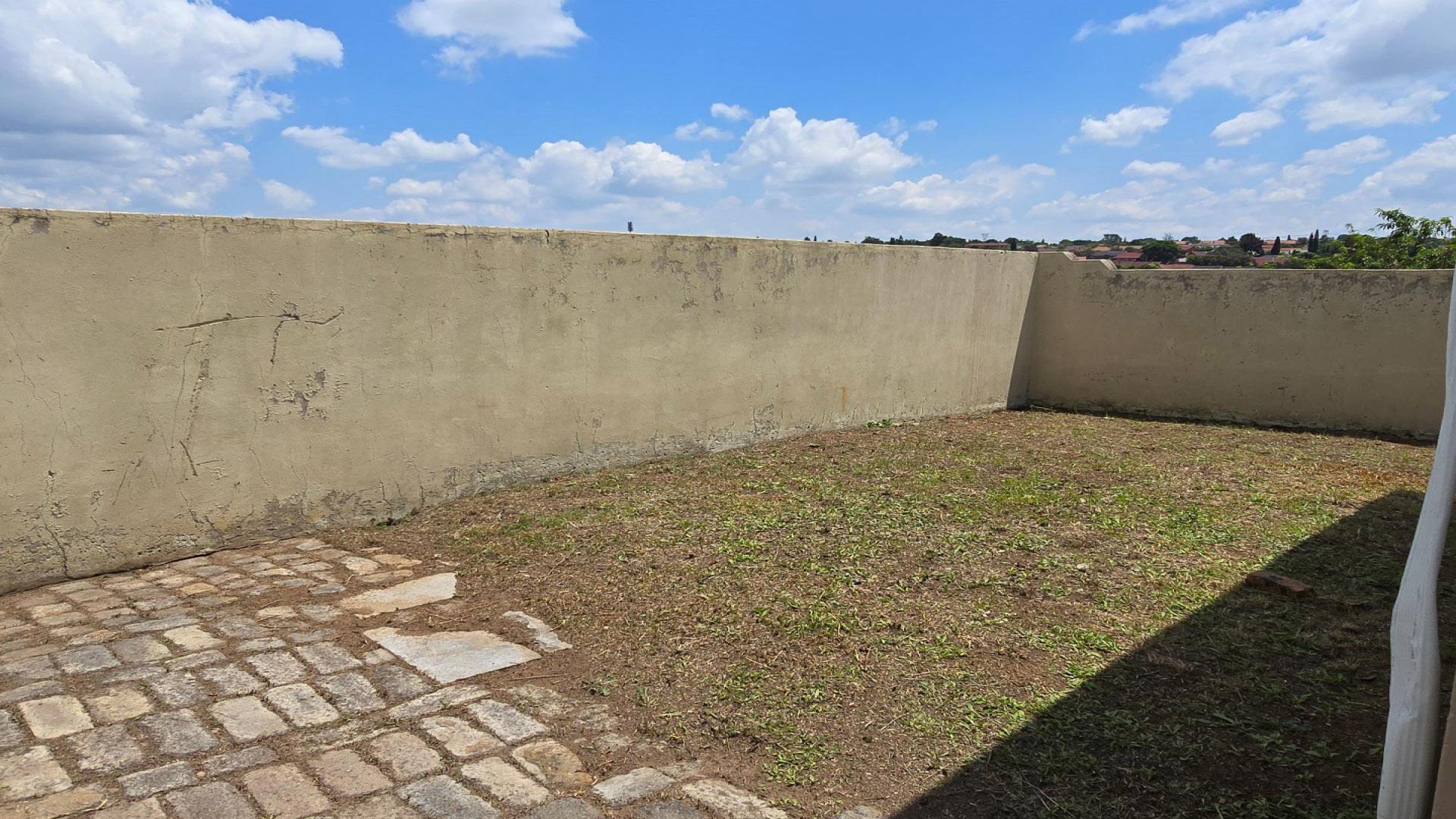 Backyard of property in Duvha Park