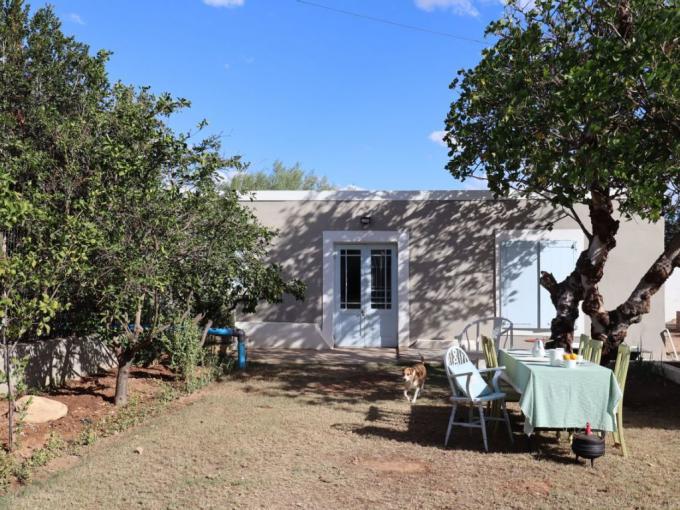 1 Bedroom House for Sale For Sale in Calitzdorp - MR693850