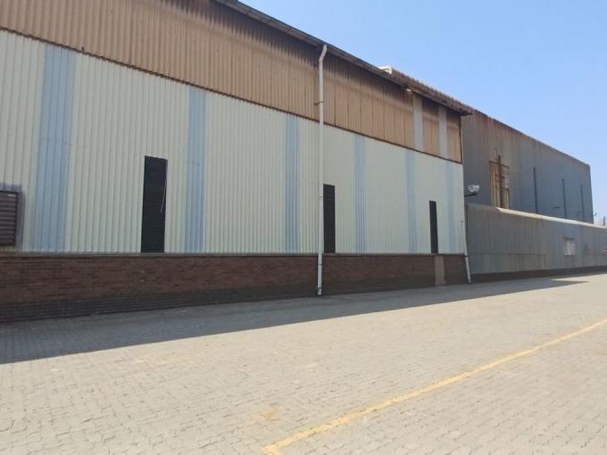 Commercial to Rent in Vereeniging - Property to rent - MR693862