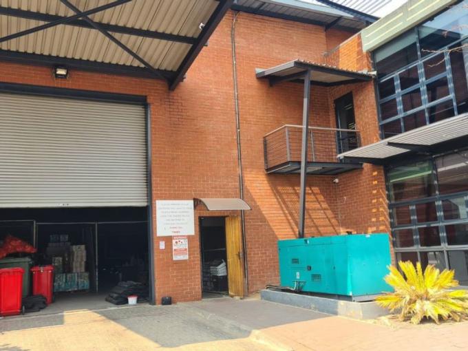 Commercial to Rent in Johannesburg North - Property to rent - MR693863