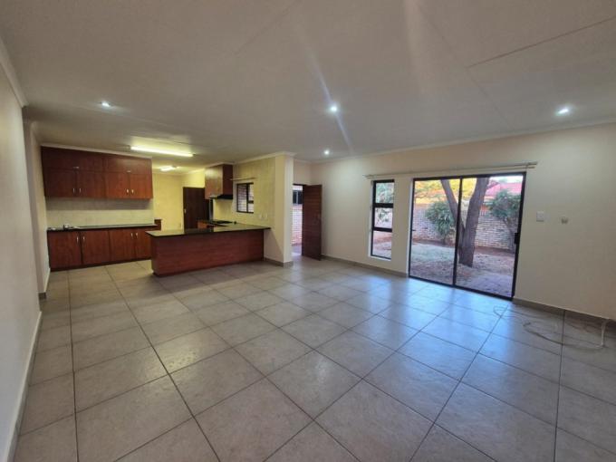 3 Bedroom Simplex to Rent in Kathu - Property to rent - MR693880