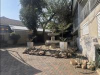  of property in Glenvista