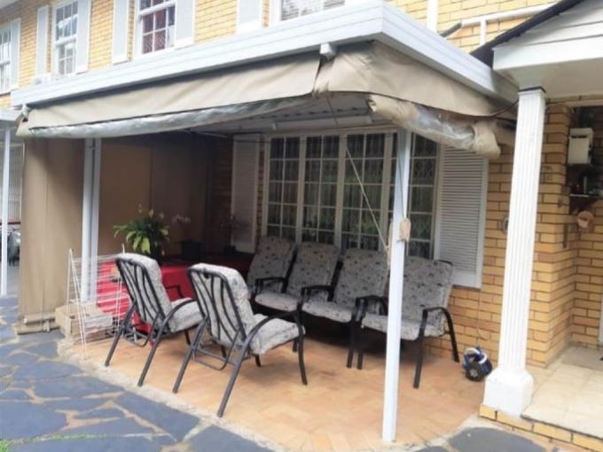3 Bedroom Simplex for Sale For Sale in Queensburgh - MR693891