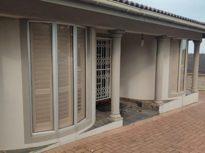 4 Bedroom House for Sale For Sale in Shallcross  - MR693897