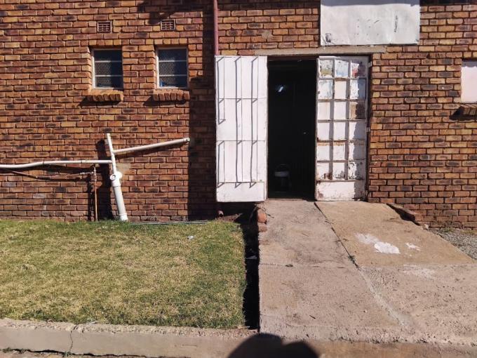 Commercial to Rent in Balfour - Property to rent - MR693908