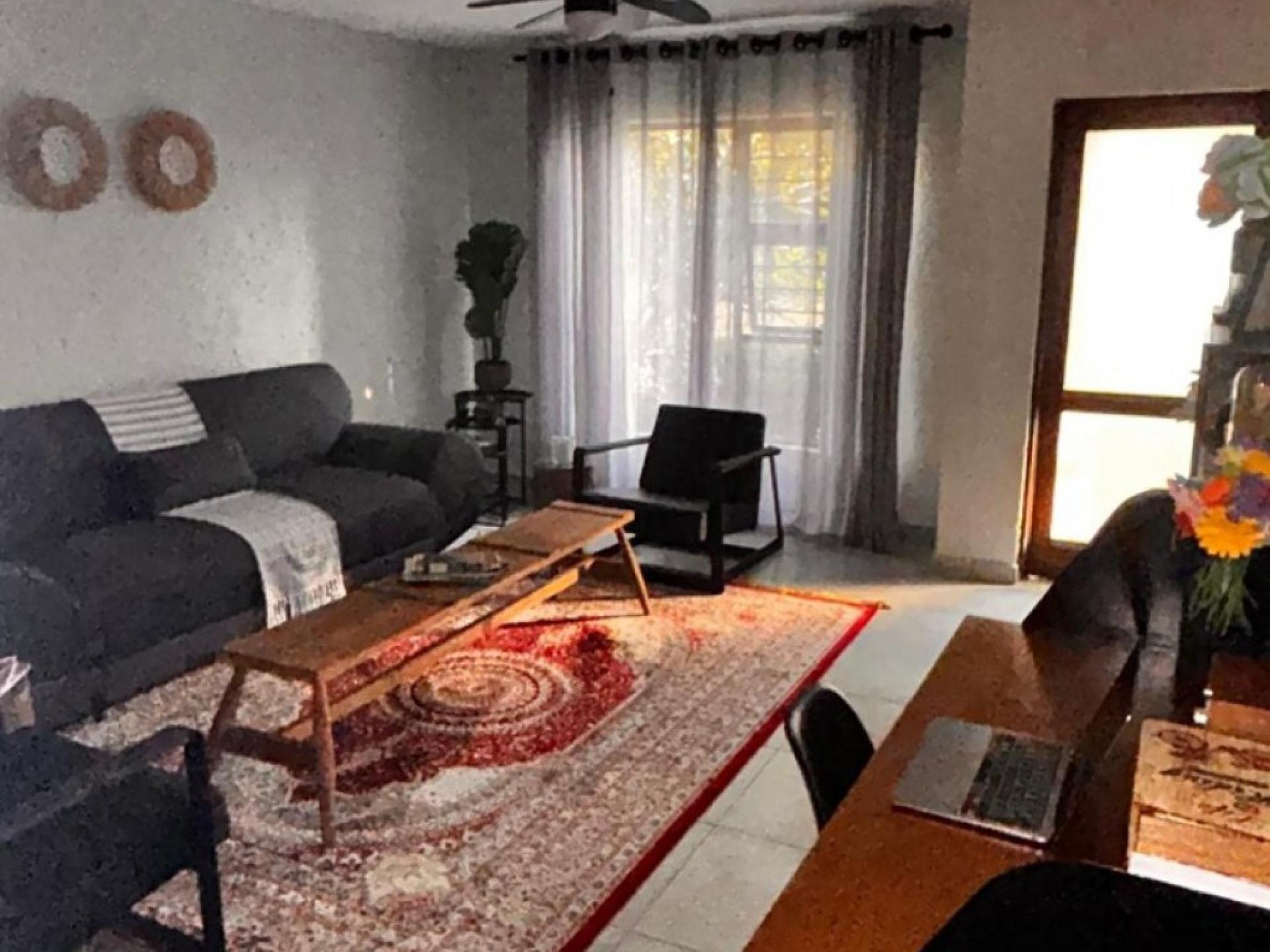  of property in Helderkruin