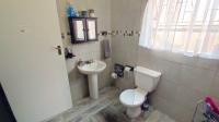  of property in Amberfield Crest