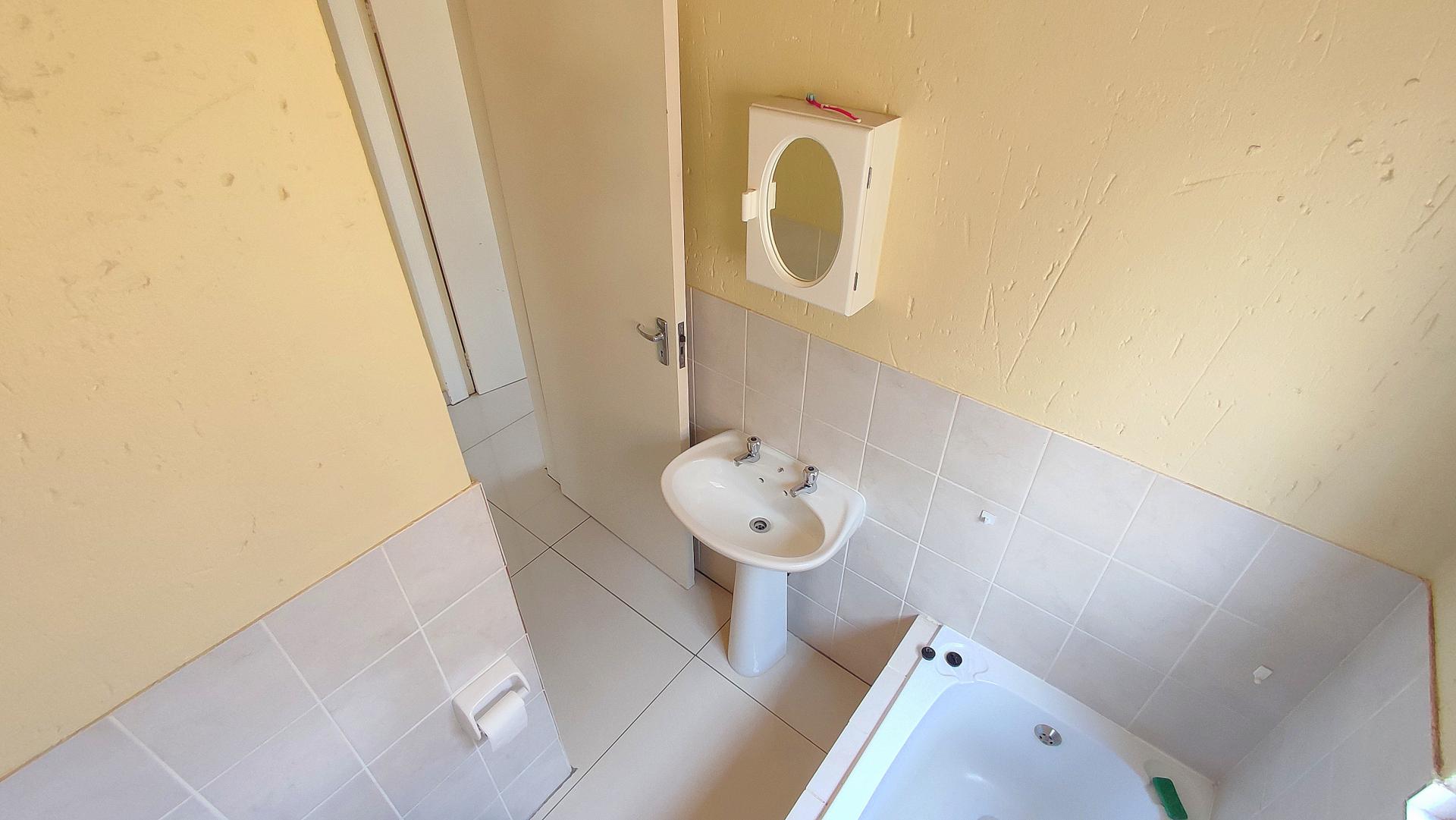  of property in Heuwelsig Estate