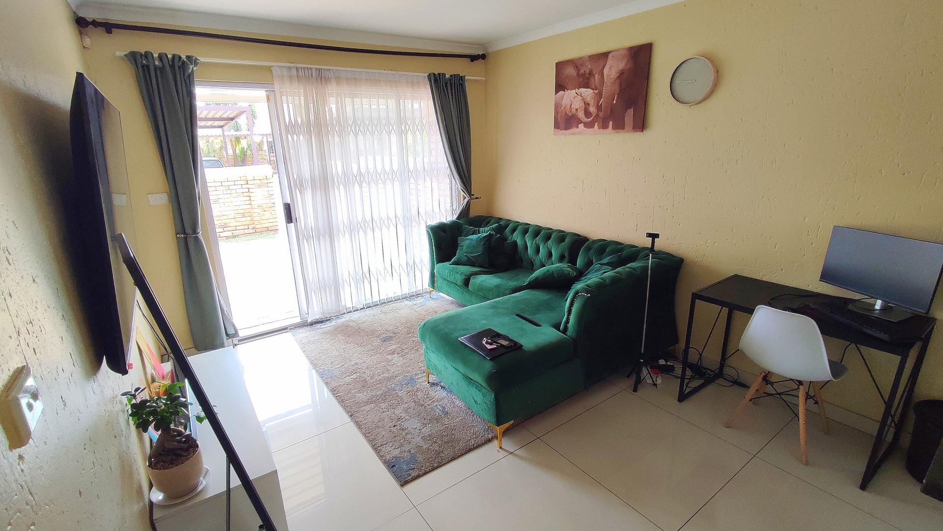  of property in Heuwelsig Estate