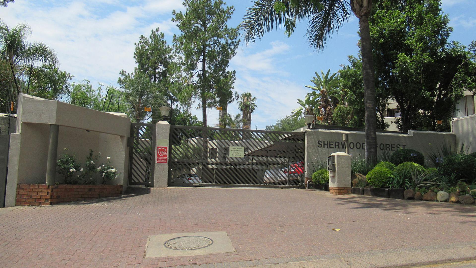 Front View of property in Bryanston