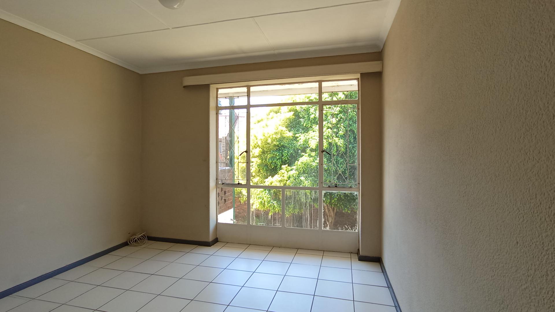 Bed Room 2 - 14 square meters of property in Lyndhurst