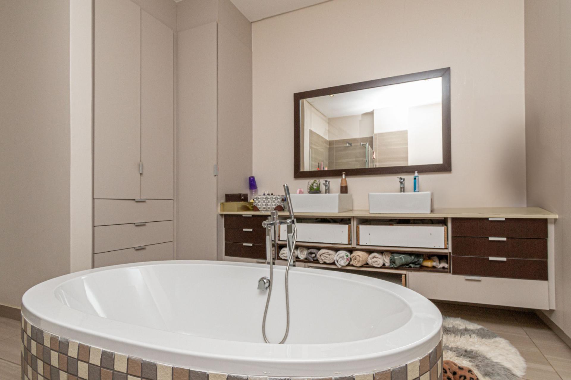  of property in The Hills