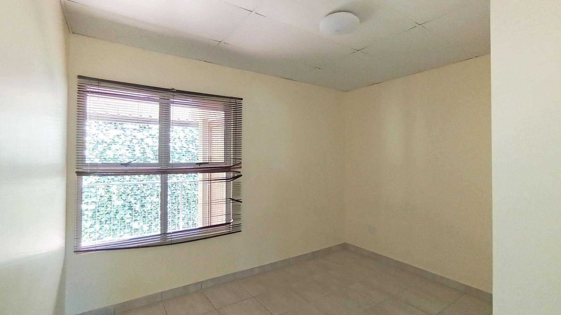 Bed Room 1 - 12 square meters of property in Chase Valley