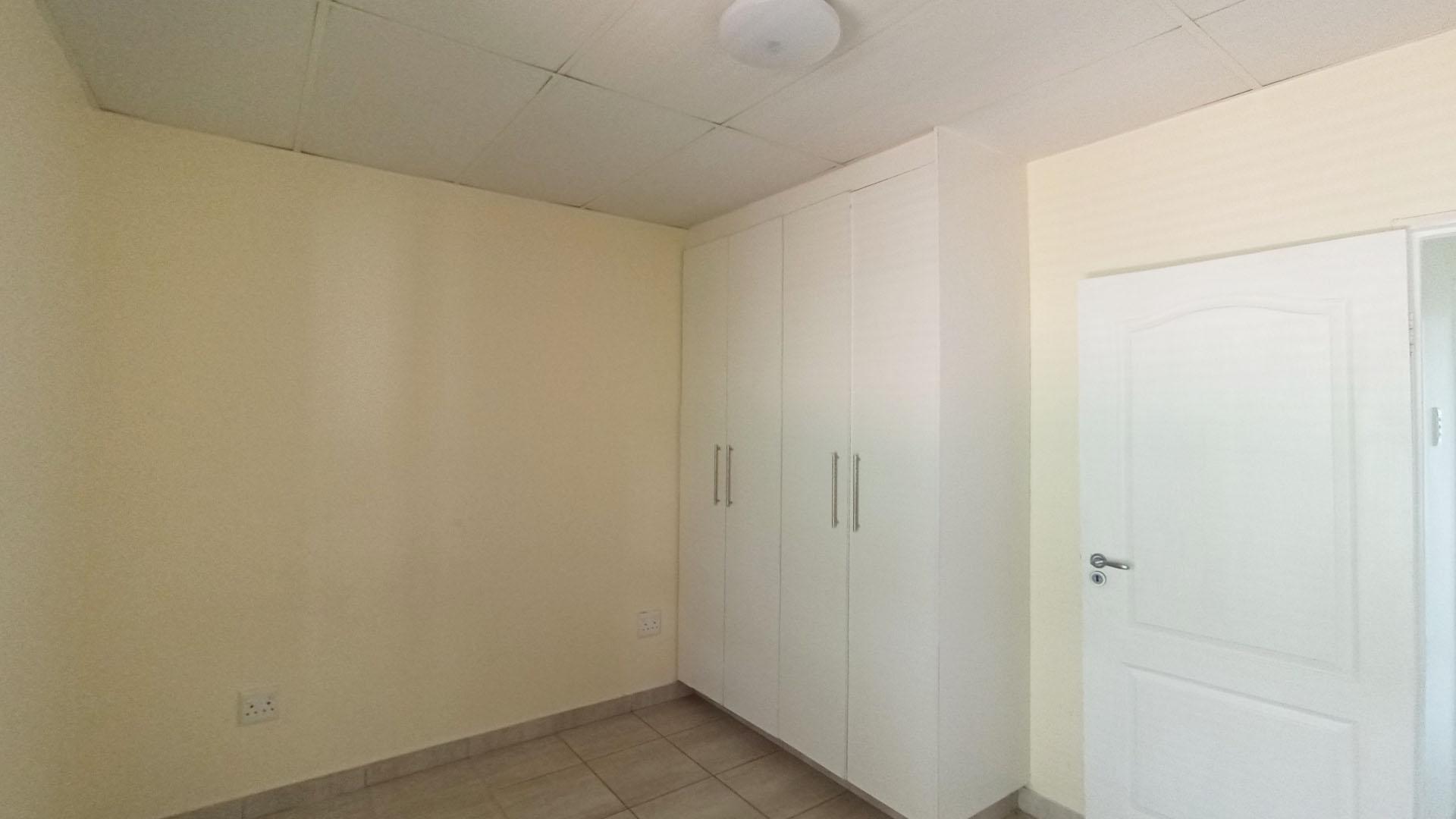 Bed Room 1 - 12 square meters of property in Chase Valley