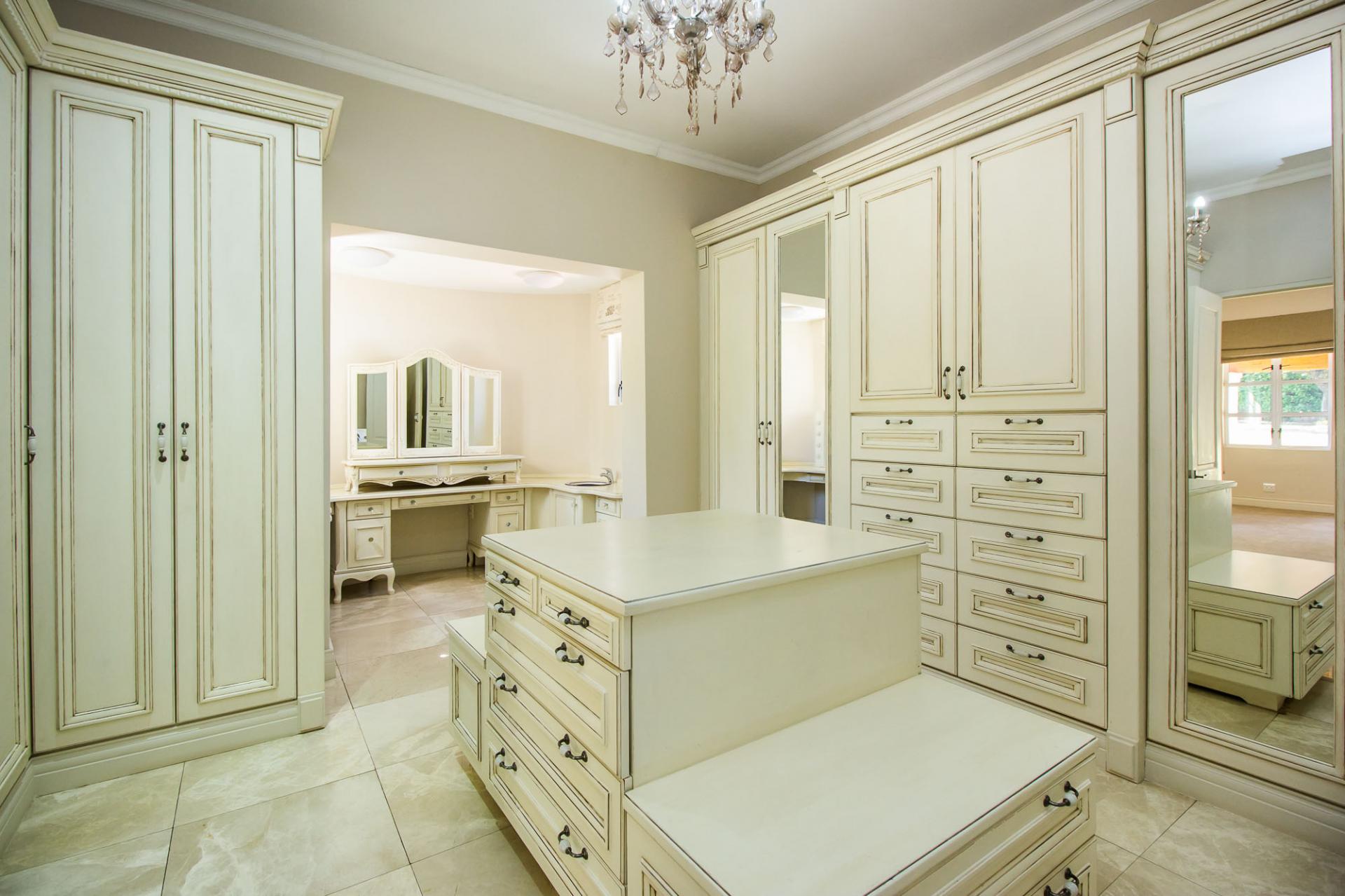  of property in Zwavelpoort