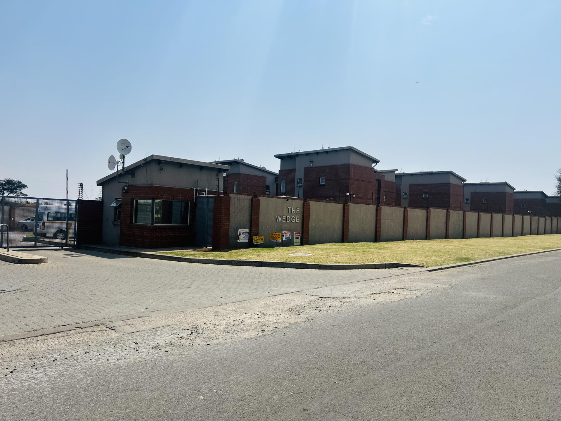  of property in Esther Park