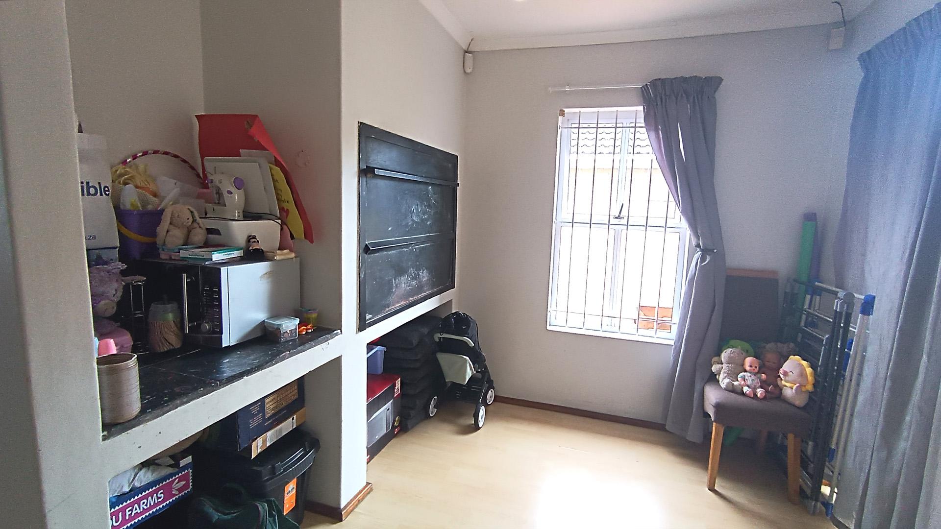 Braai Area - 7 square meters of property in Kuils River