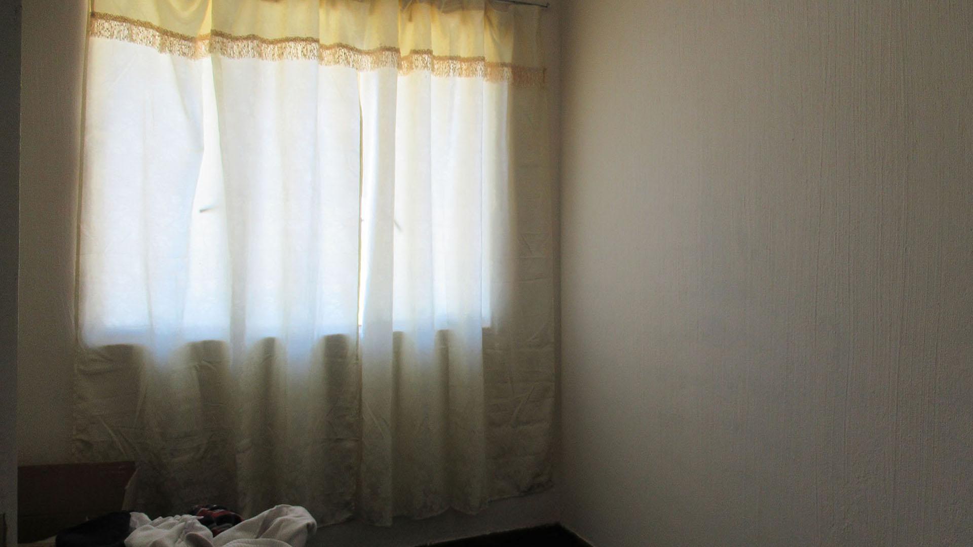 Bed Room 2 - 9 square meters of property in Bramley View