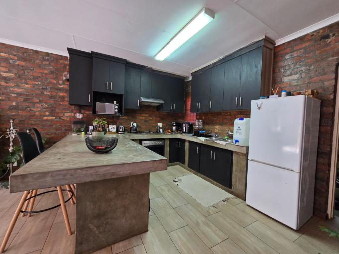 2 Bedroom Apartment for Sale For Sale in Ermelo - MR694022