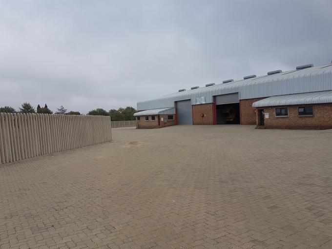 Commercial for Sale For Sale in Ermelo - MR694052