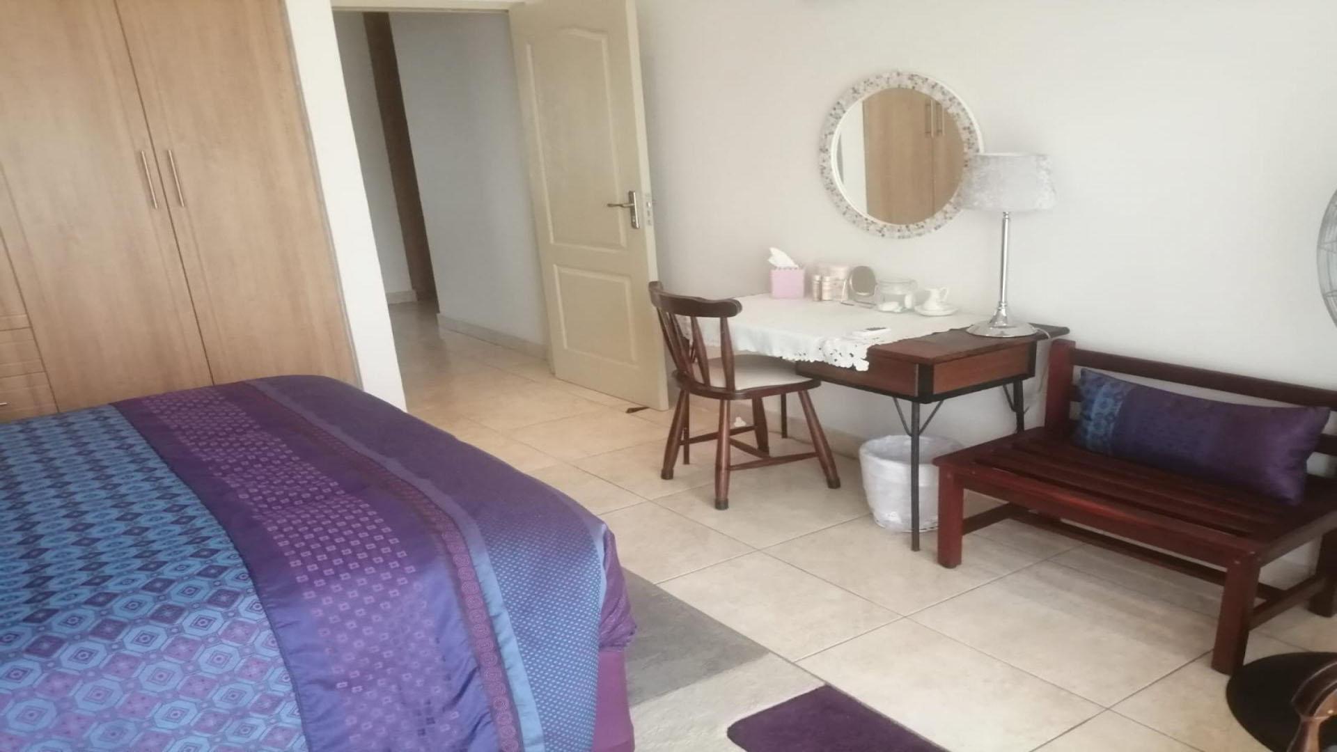 Bed Room 2 of property in Kosmos