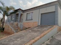  of property in Geelhoutpark