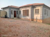  of property in Geelhoutpark