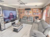  of property in Brackenhurst