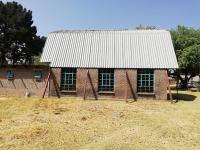  of property in De Deur