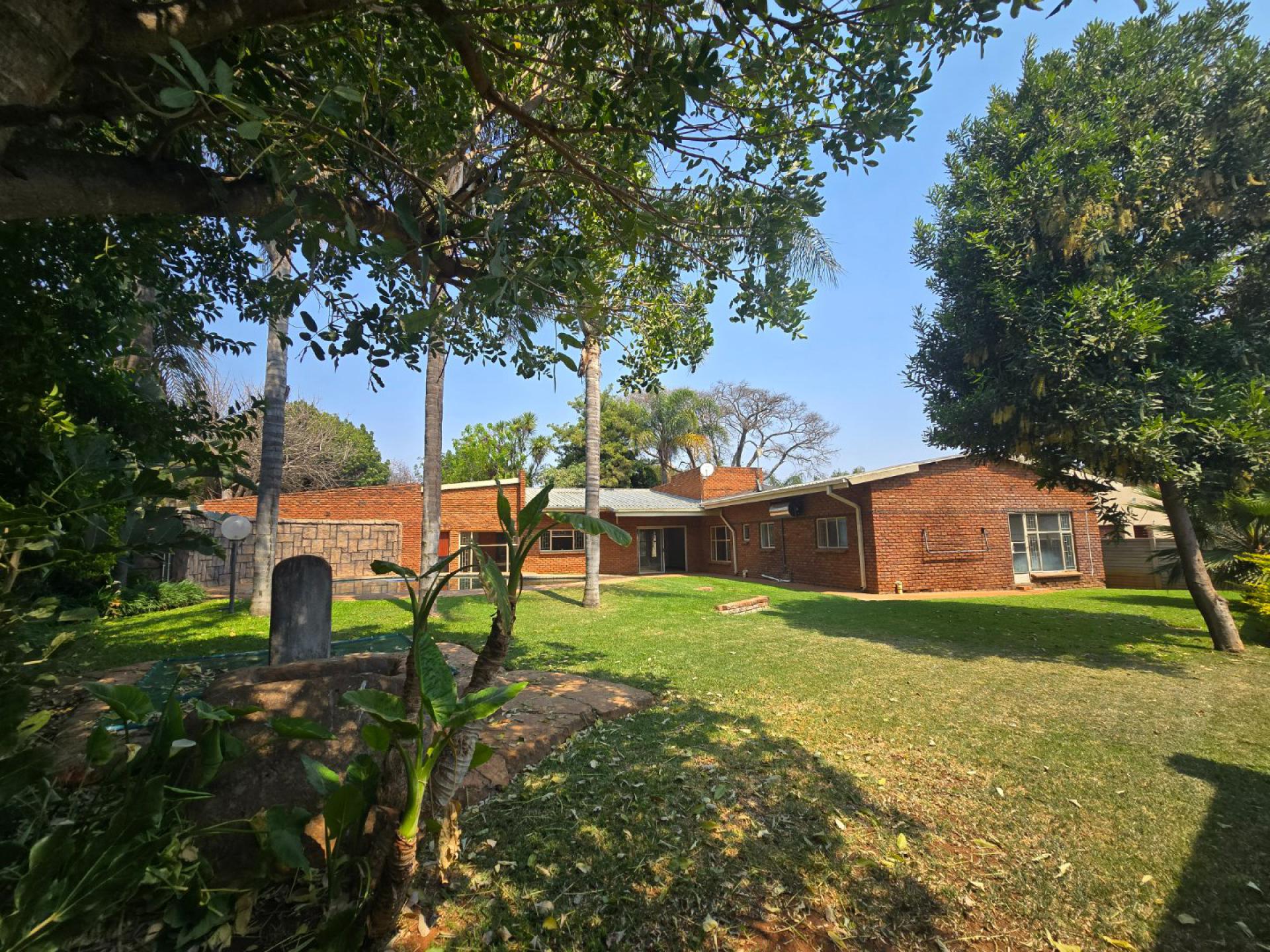  of property in Flora Park 