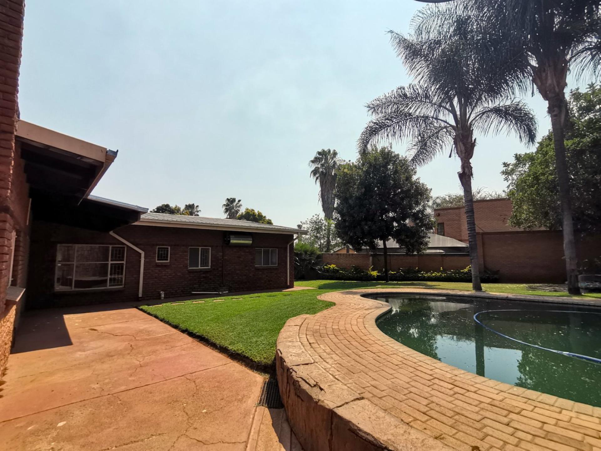  of property in Flora Park 