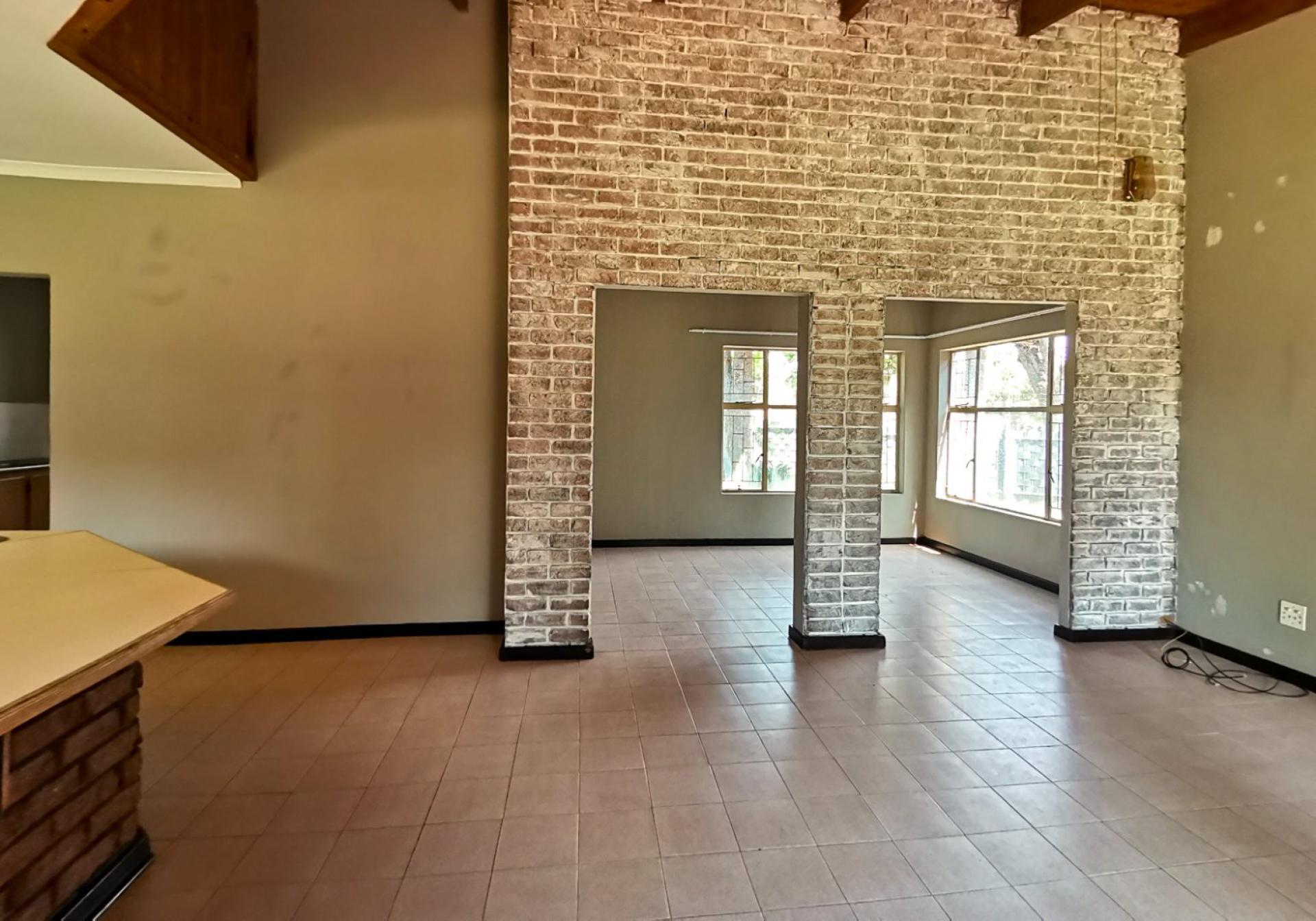  of property in Flora Park 