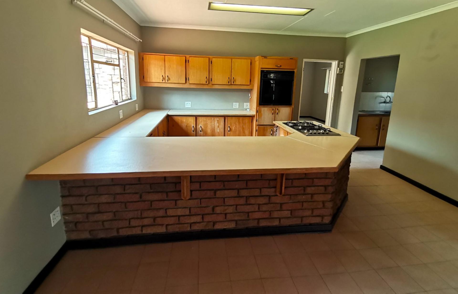  of property in Flora Park 