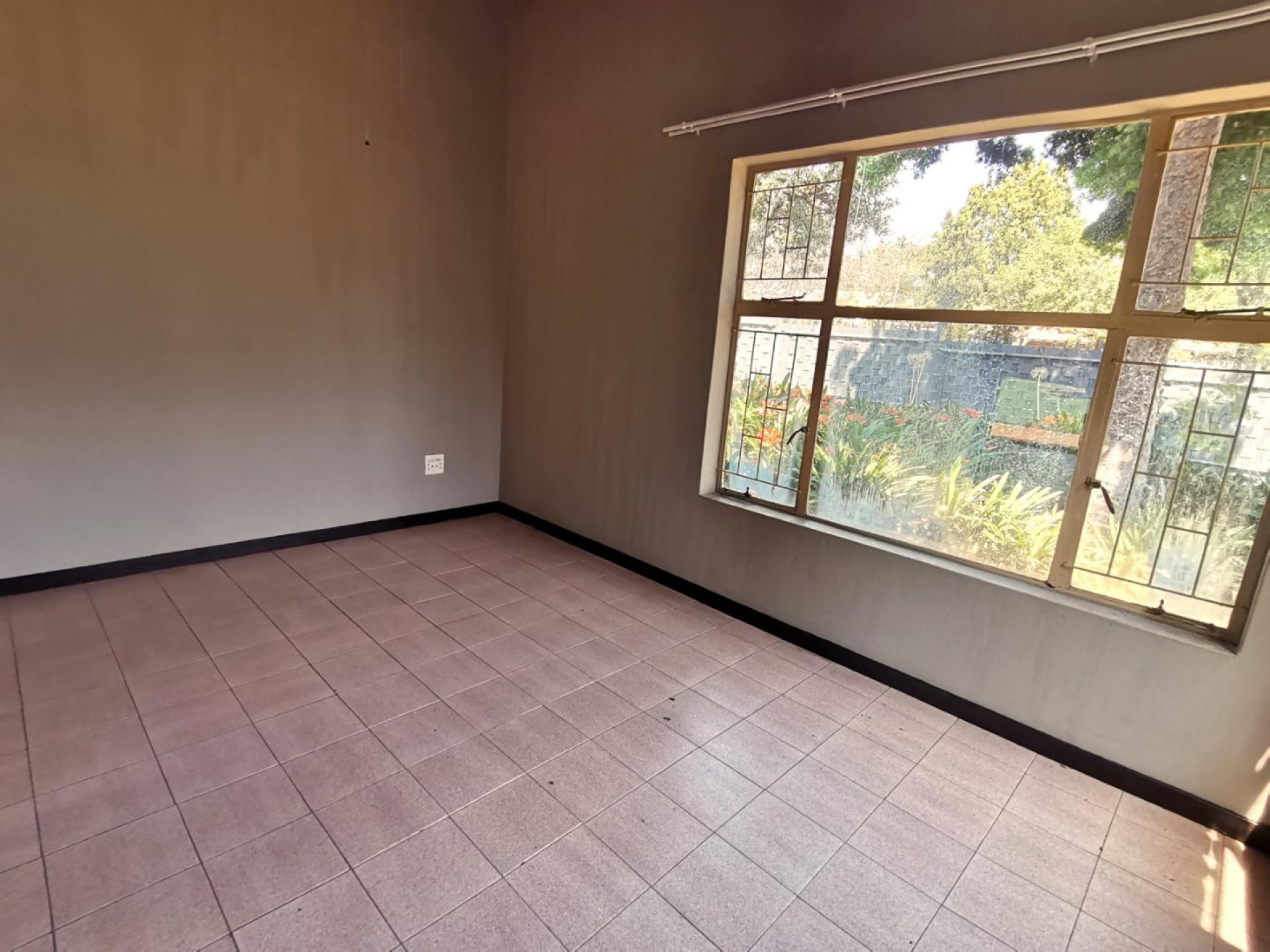  of property in Flora Park 