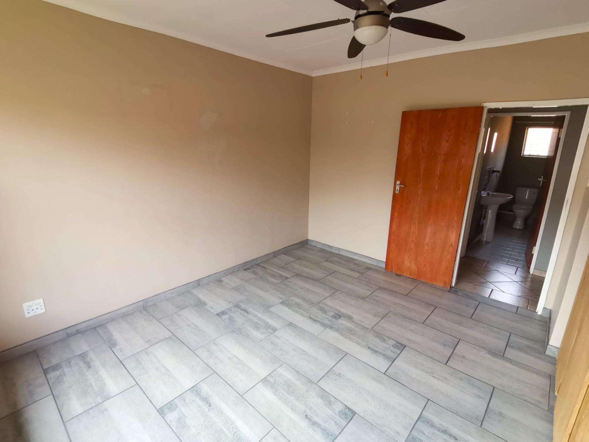  of property in Flora Park 