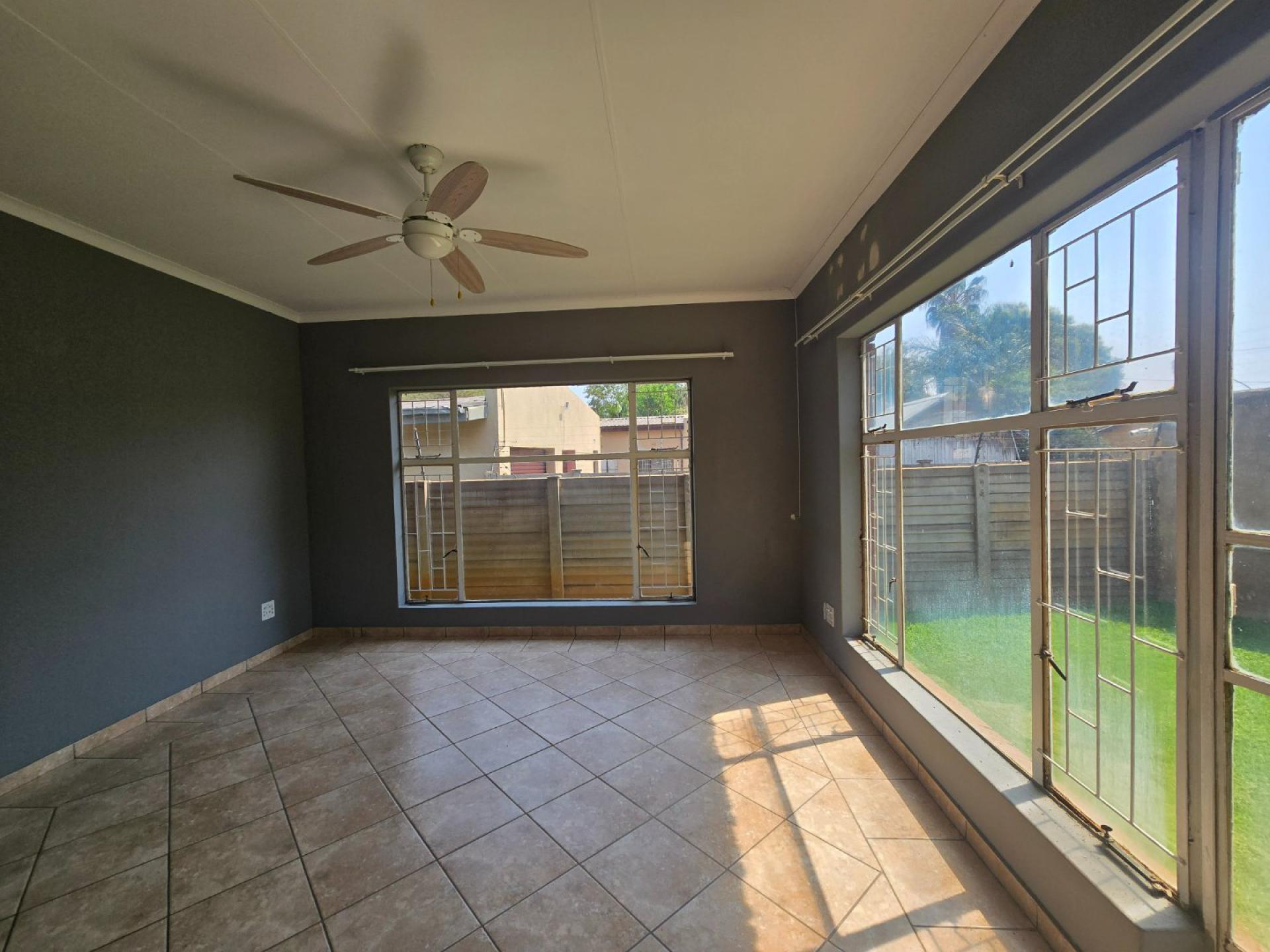  of property in Flora Park 