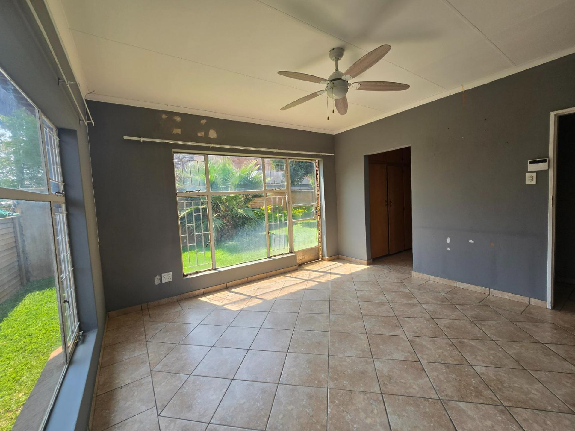  of property in Flora Park 