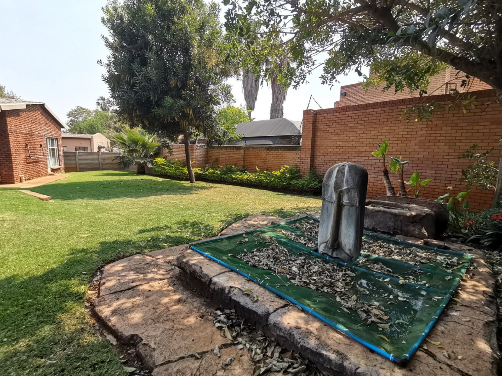  of property in Flora Park 