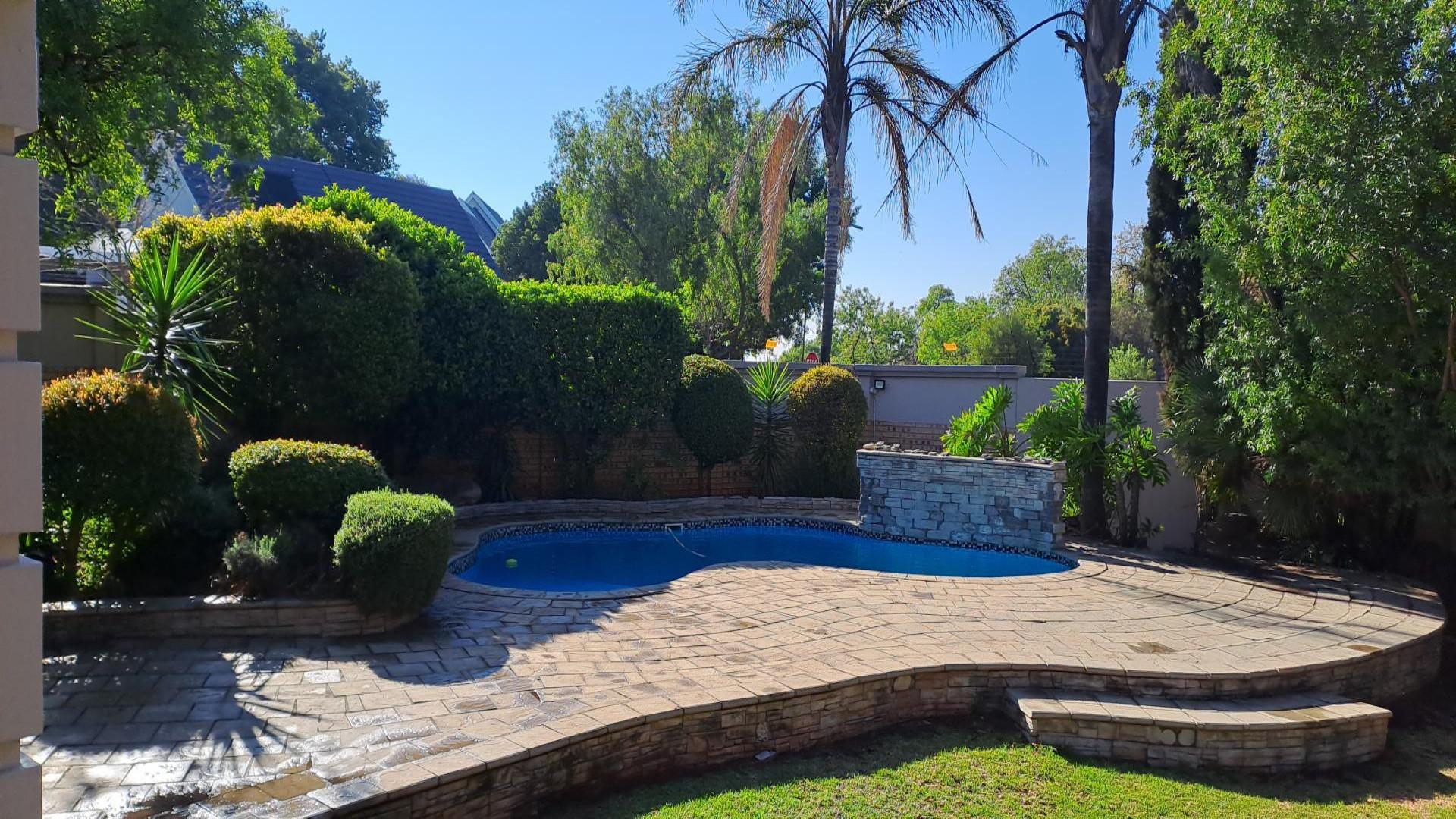 Backyard of property in Glenvista