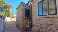 Spaces of property in Glenvista