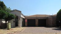 Front View of property in Glenvista