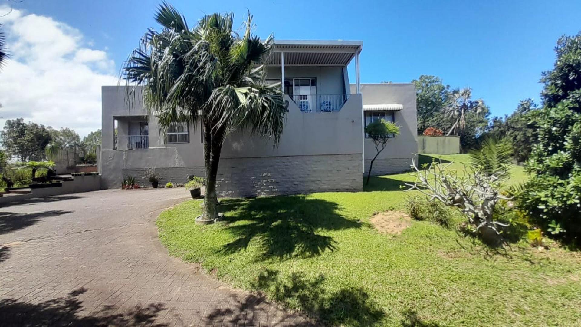Front View of property in Uvongo