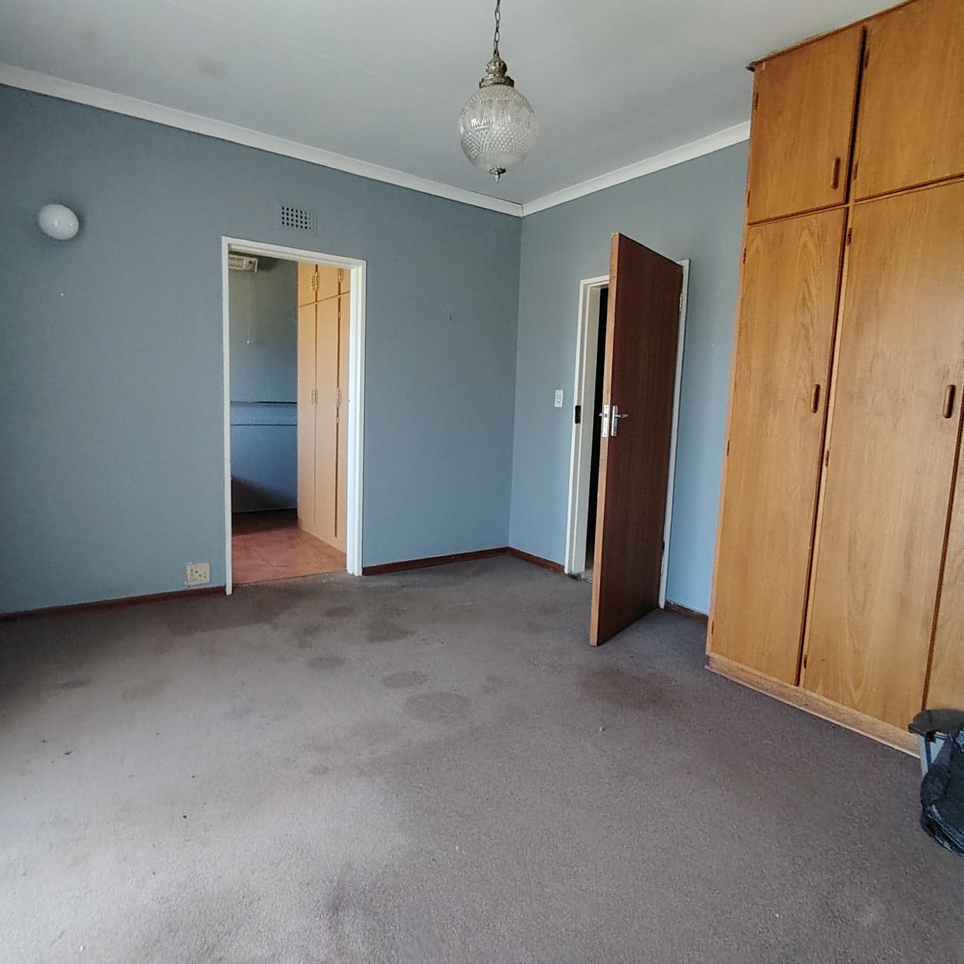 Bed Room 4 of property in Roodewal